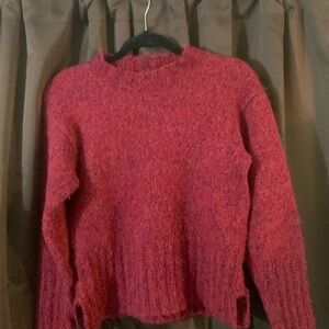 Woman’s sweater, alps fine woman’s apparel